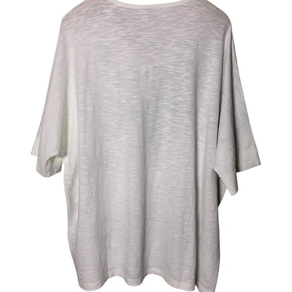 Chico's Top NWT Women's Size 4 (2X) Spring Flower Hi Low 3/4 Sleeve Monochrome - Picture 2 of 5